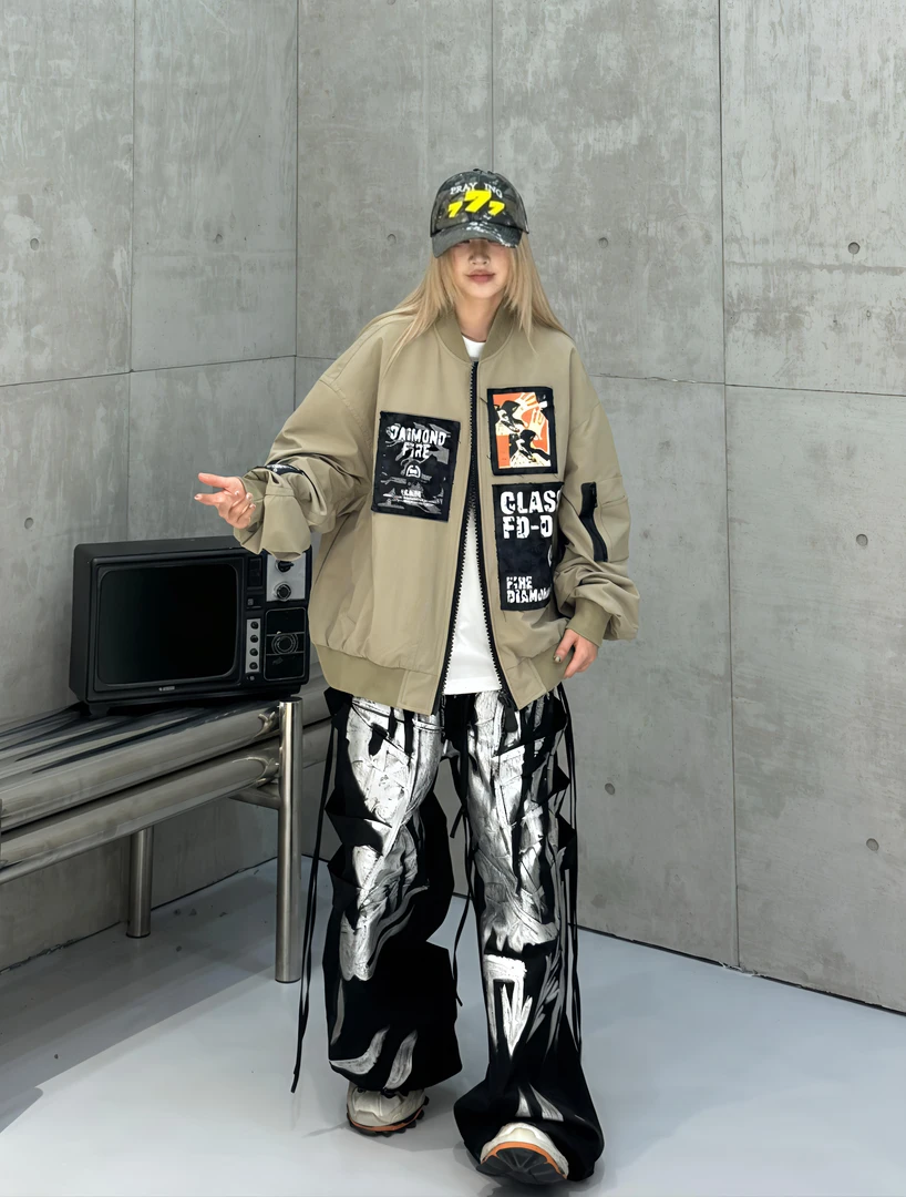 秋冬男女同款潮牌阔版潮流夹克外套8610/B0（大钟）