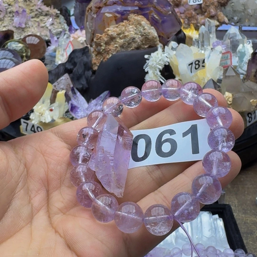 ****2未镶嵌珠宝半成品水晶
