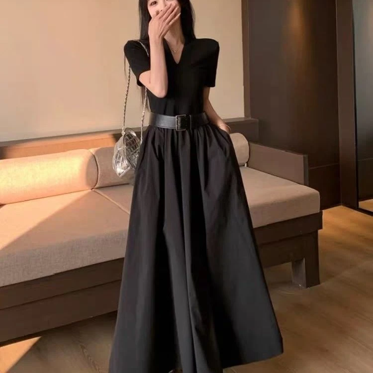 大码胖夏新款高级感领黑色恤女松紧腰大摆时尚气质长裙连衣裙