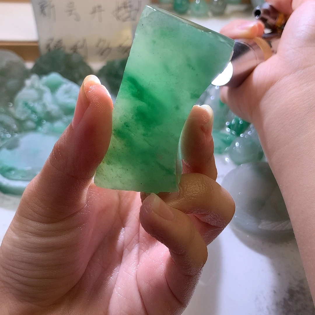 石英质玉未镶嵌珠宝半成品