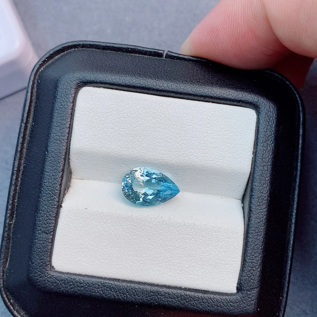 海蓝宝石笔搁未镶嵌2.88ct 圣玛利亚