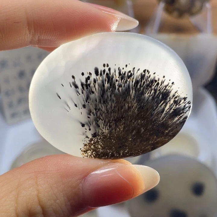 玛瑙/玉髓未镶嵌牌子