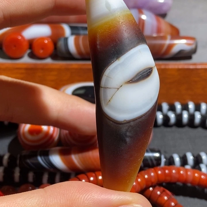 未镶嵌颈饰玛瑙/玉髓