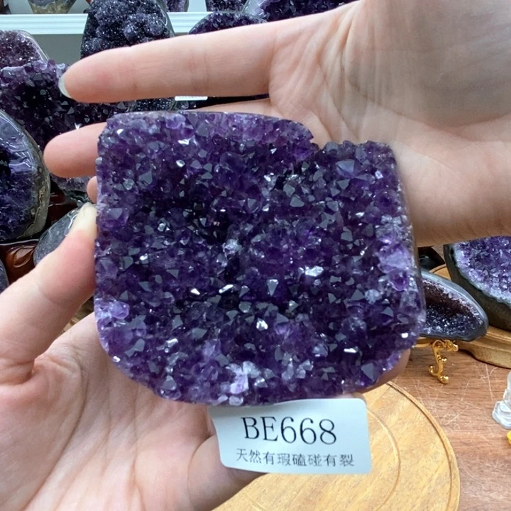 紫晶大型摆件（非配饰）未镶嵌