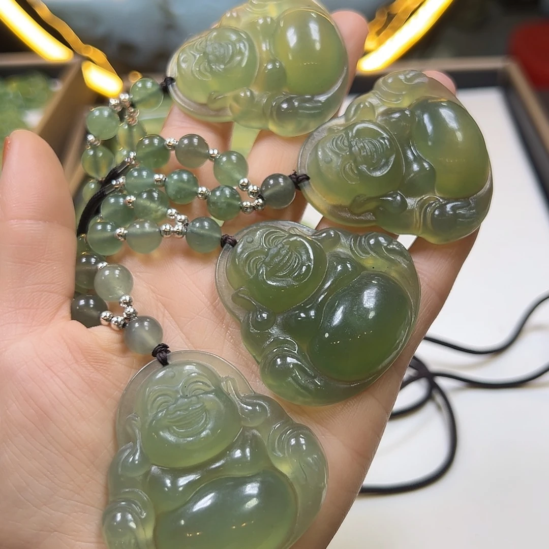 蛇纹石玉未镶嵌吊坠