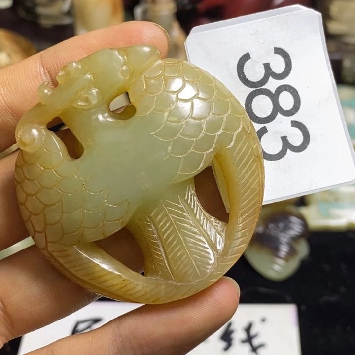 未镶嵌和田玉挂件