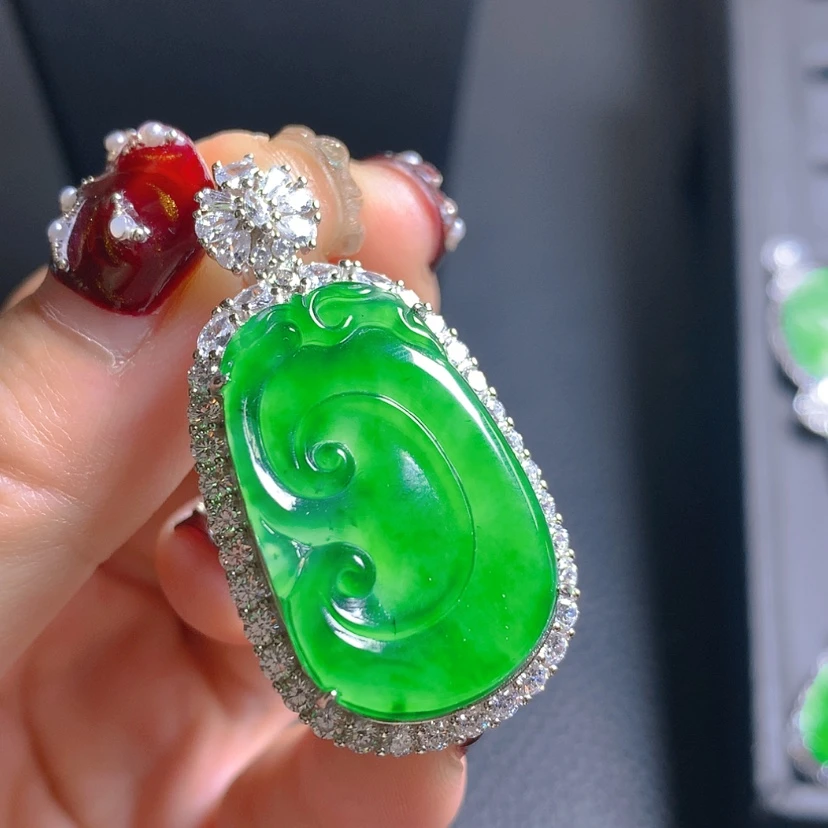 【闪购商品】翡翠吊坠(不含链)银S925镶嵌