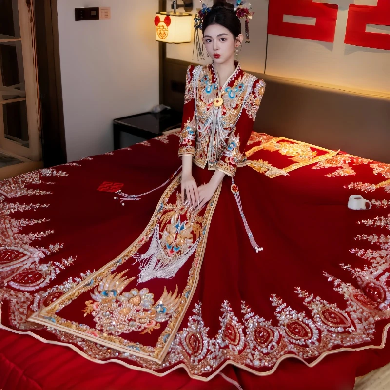 大码V领秀禾服2025新款丝绒显瘦九分袖中式婚服出阁敬酒服嫁衣女