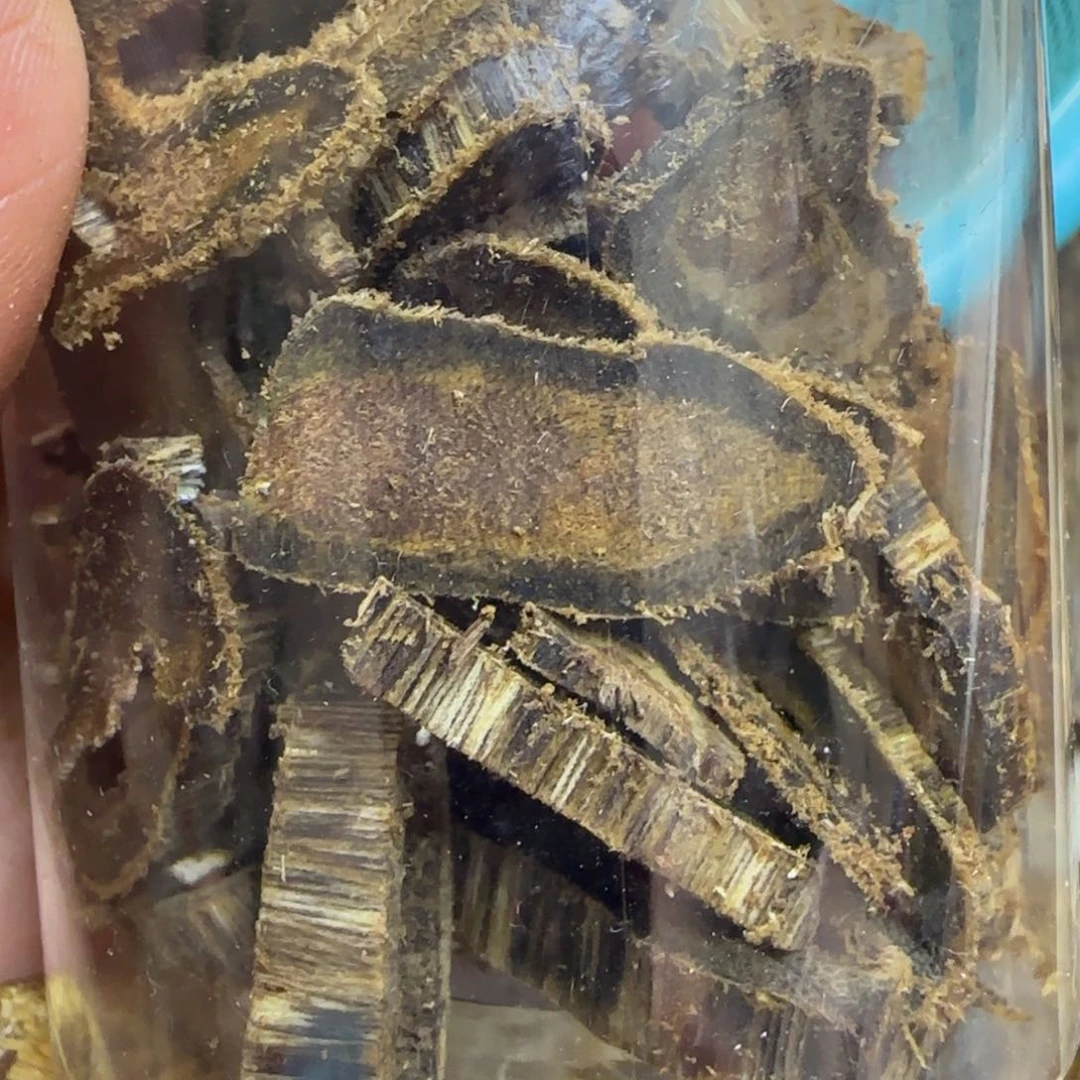 沉香沉香碎屑青***?沉香原材料