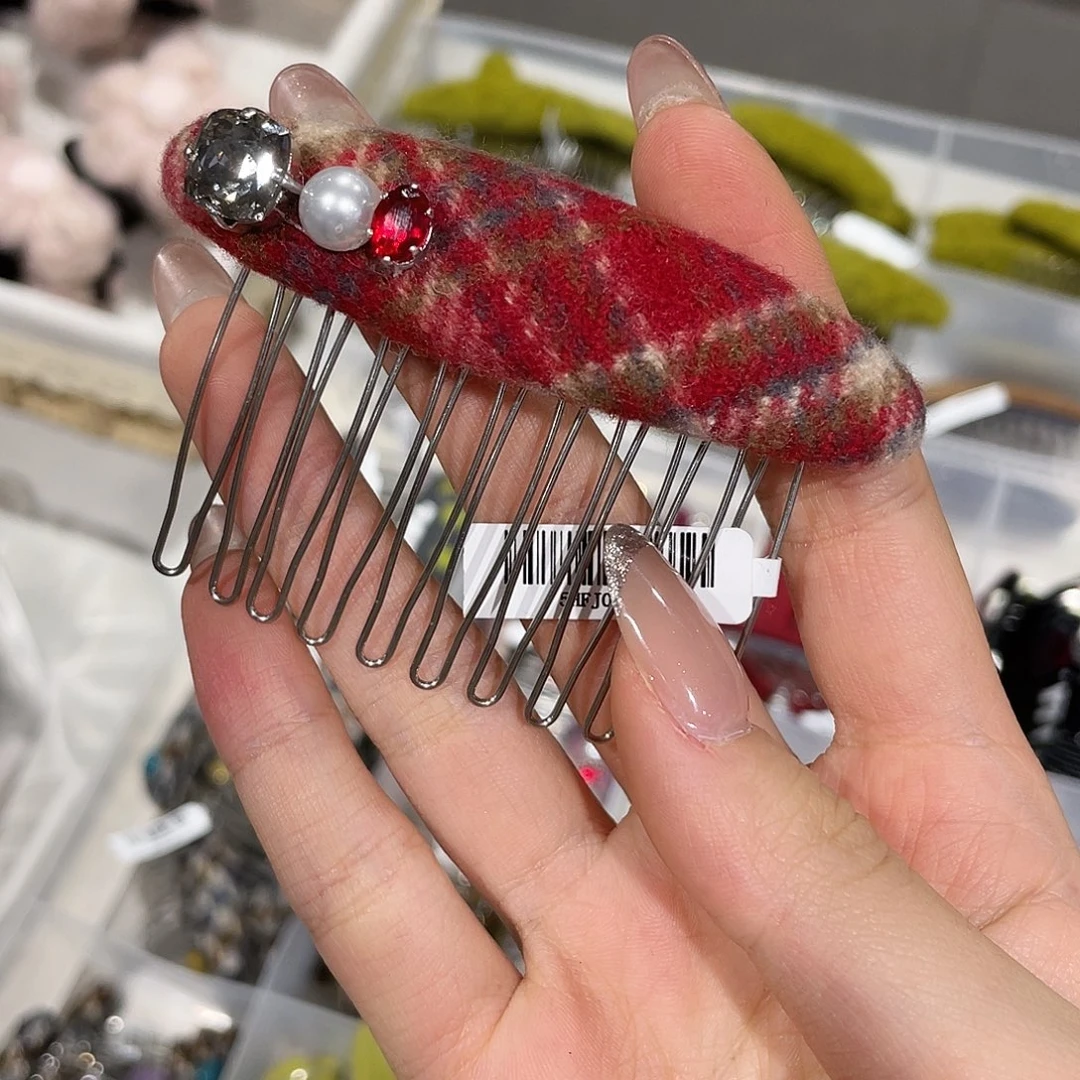 布艺非金属红格插