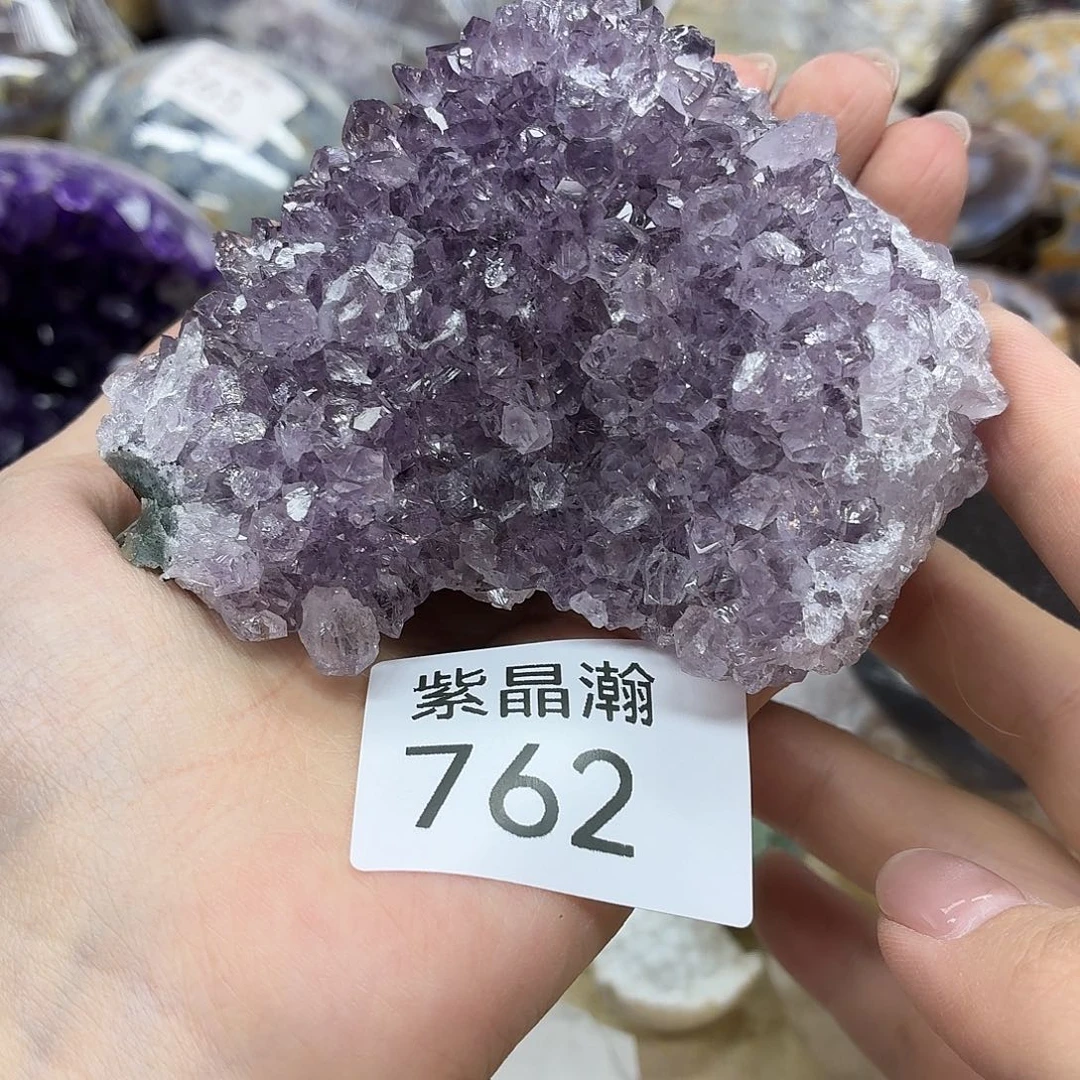 未镶嵌水晶大型摆件（非配饰）