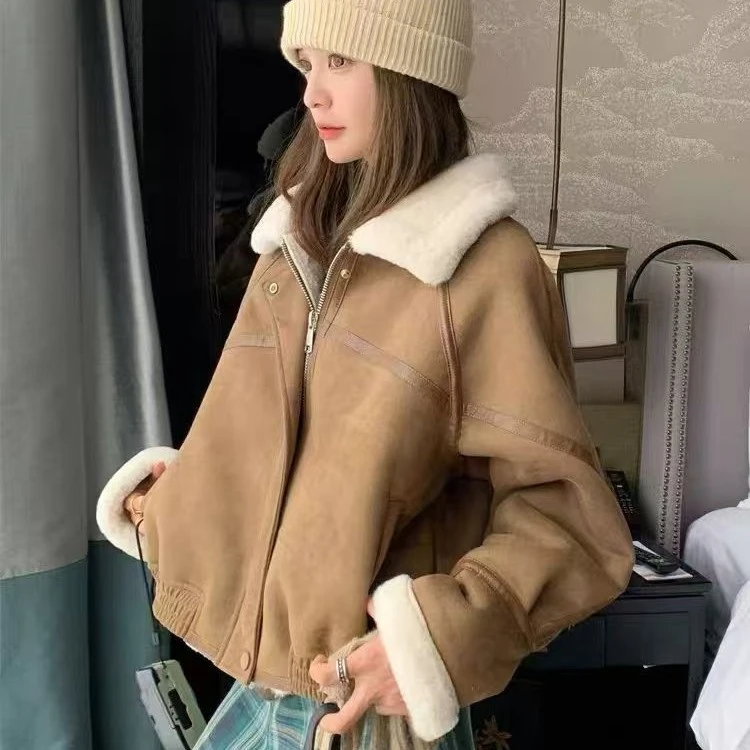 秋冬时尚厚款拉链绵羊毛皮毛一体毛领宽松保暖冬季秋冬短外套