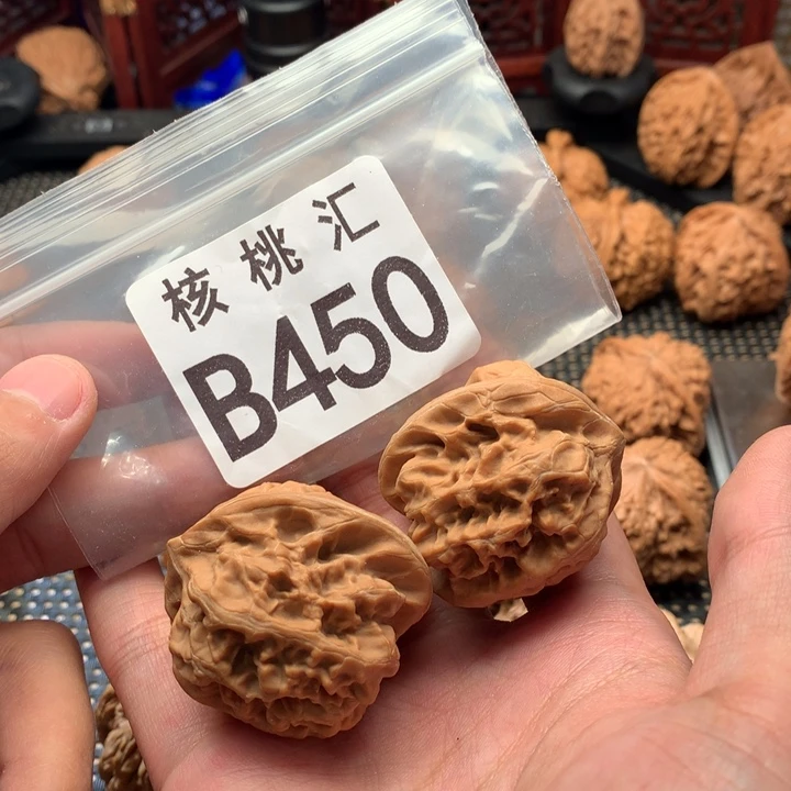 文玩核桃吊坠承粗