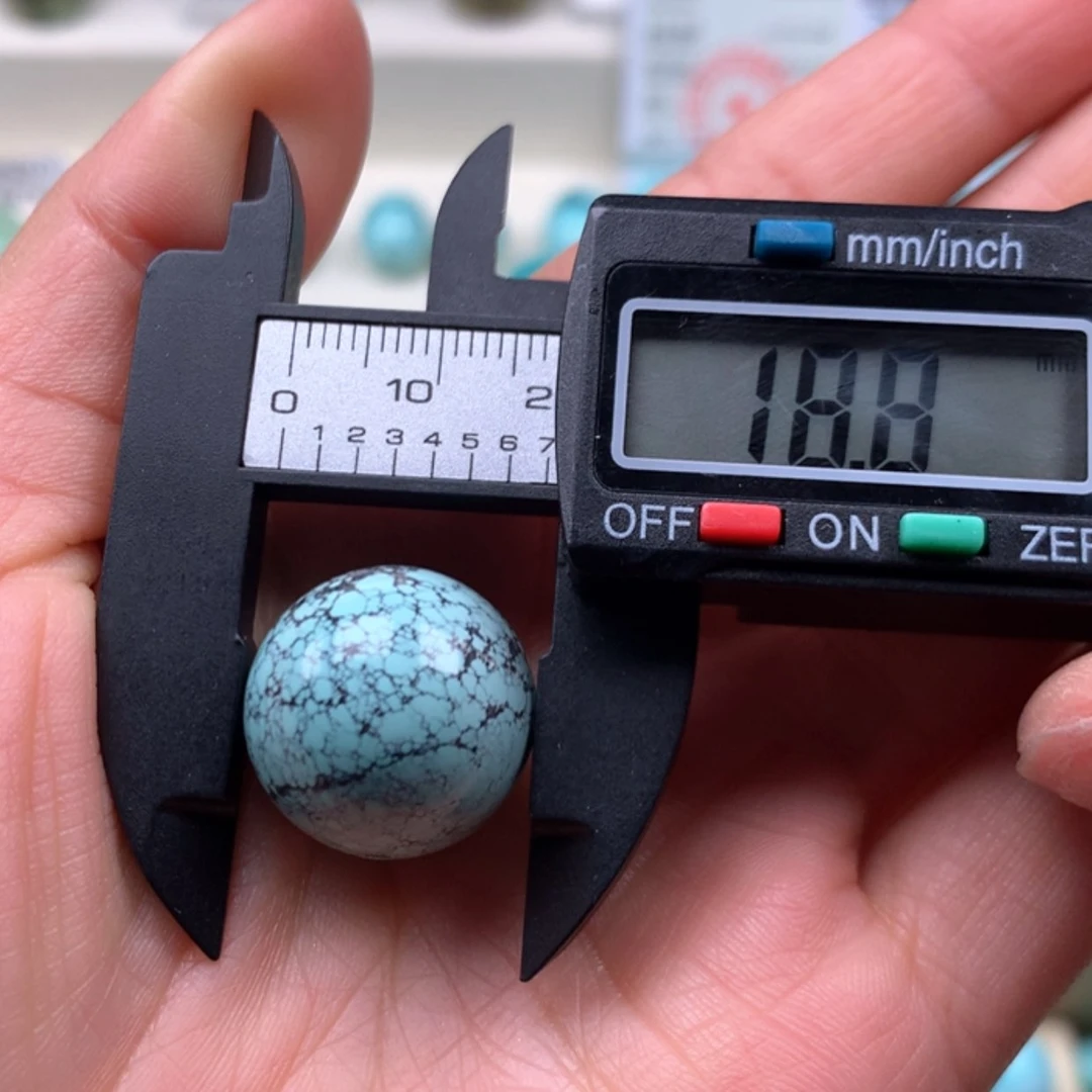 【闪购商品】未镶嵌绿松石珠宝奇石