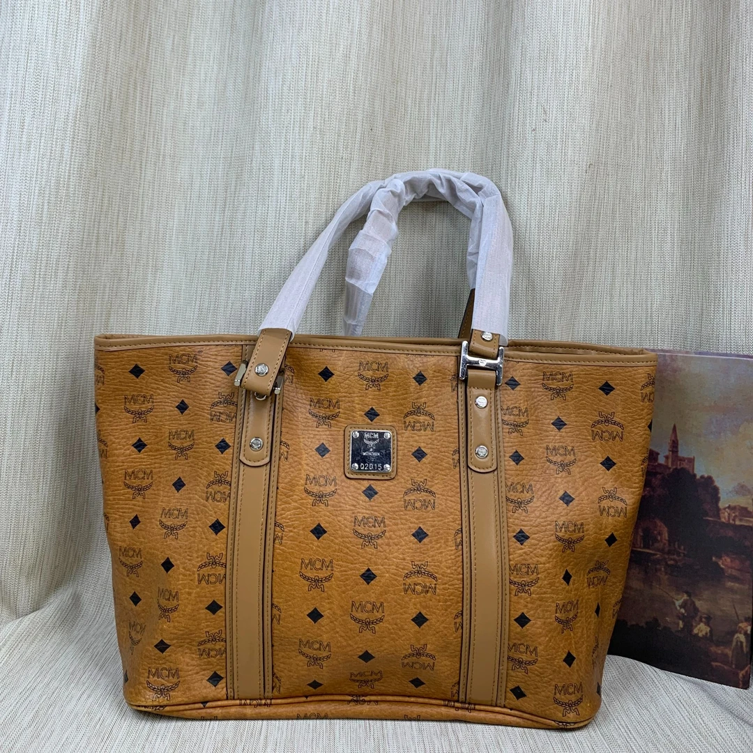 95新 MCM 干邑色托特包/EE08524016/4016