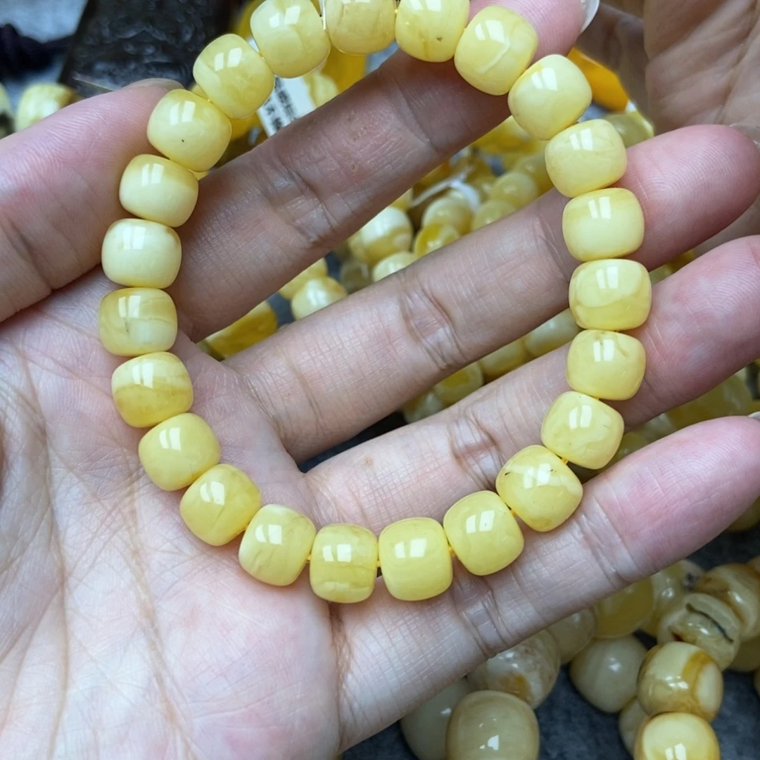 琥珀未镶嵌珠宝奇石1