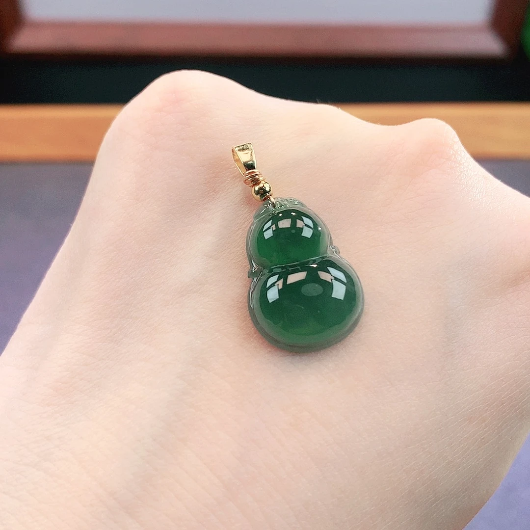 未镶嵌手镯翡翠天然翡翠