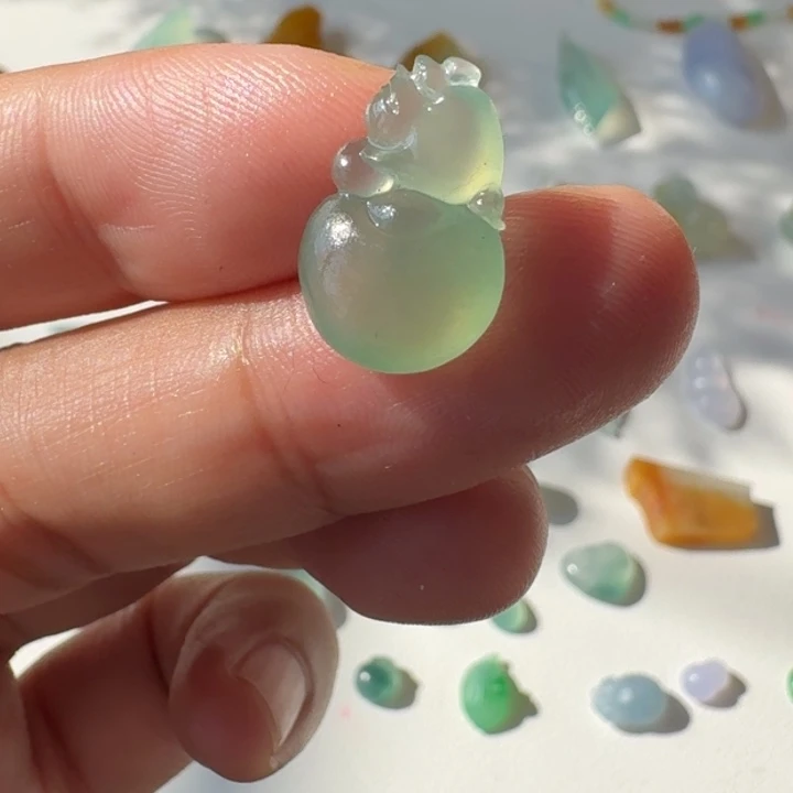 定制翡翠未镶嵌聚宝盆