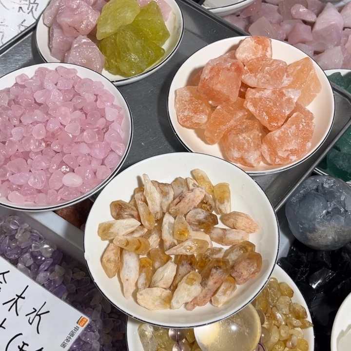 大型摆件（非配饰）未镶嵌水晶