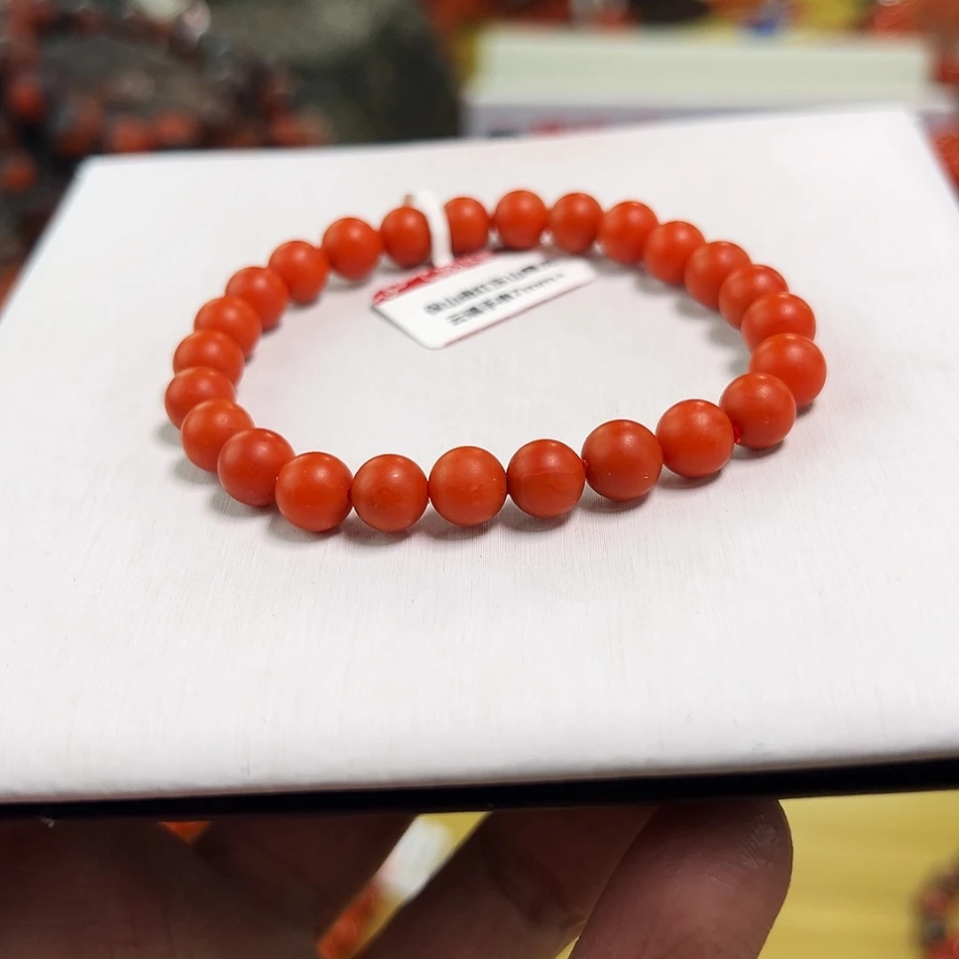 南红玛瑙未镶嵌买7+mmm保山哑光云端圆珠