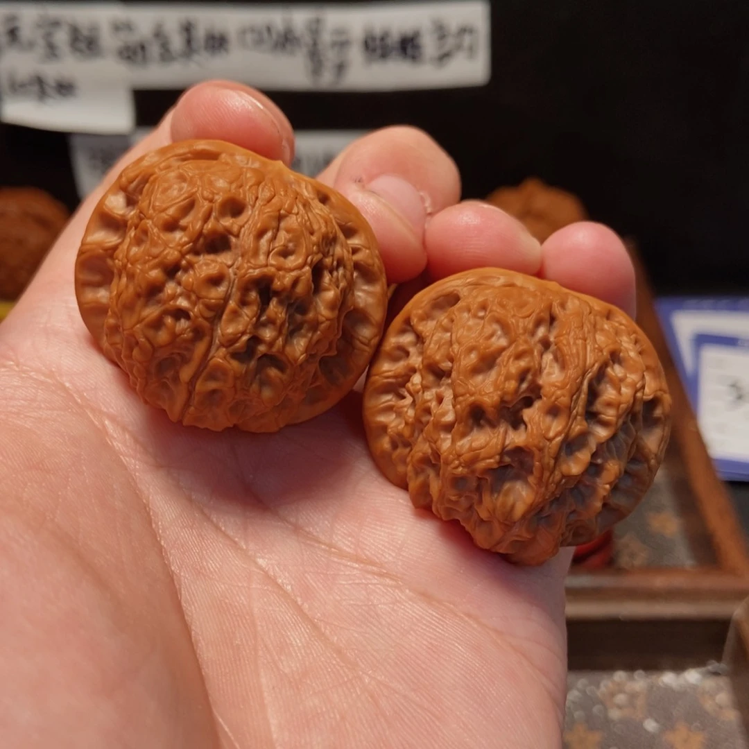 吊坠文玩核桃血麒麟40尺817