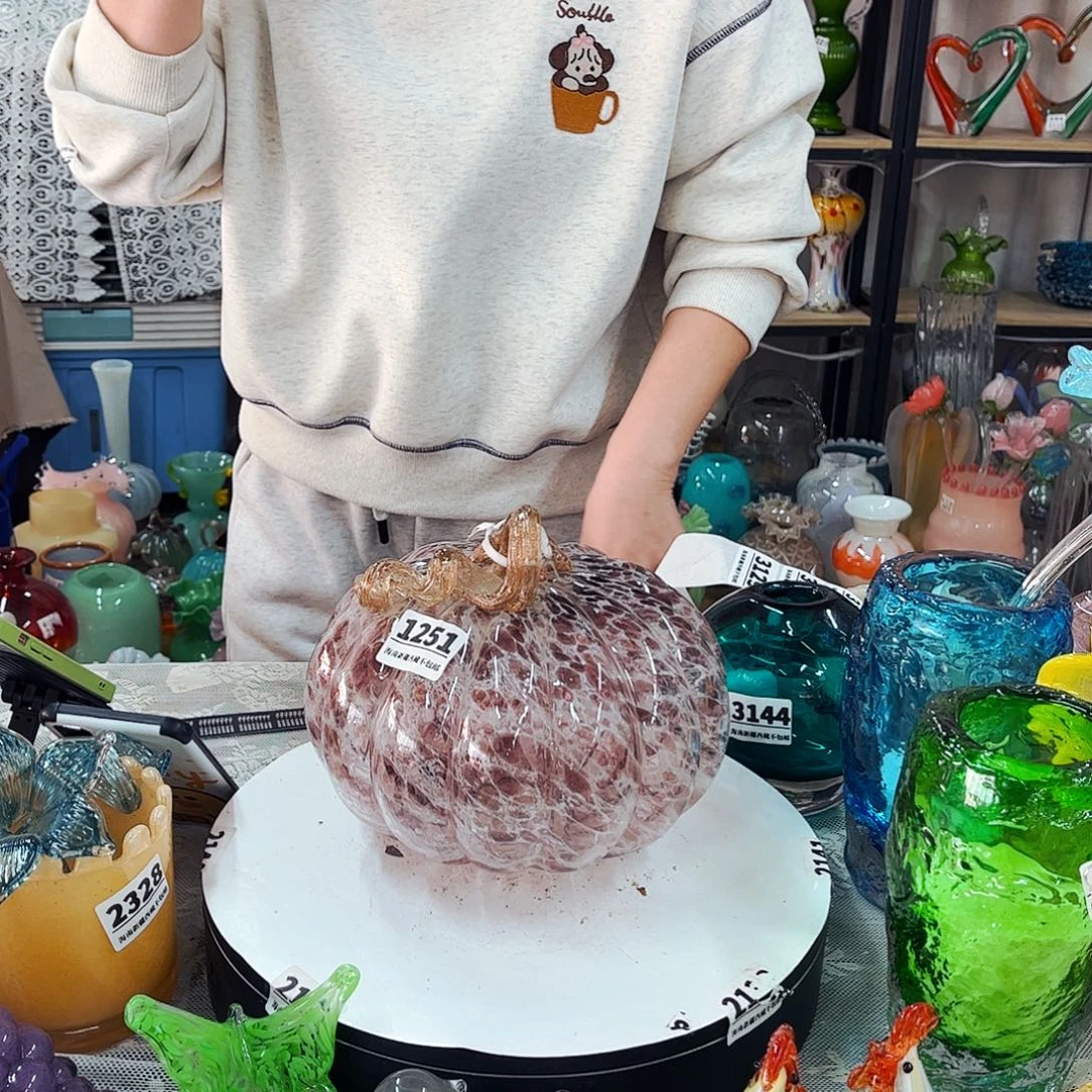 1251 家悦琉璃工艺品不完美