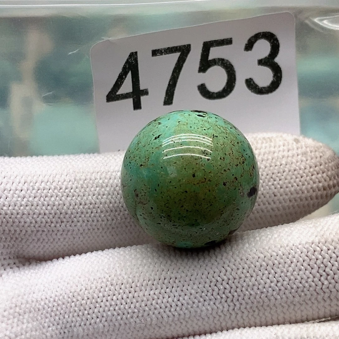 爽***K绿松石未镶嵌珠宝奇石