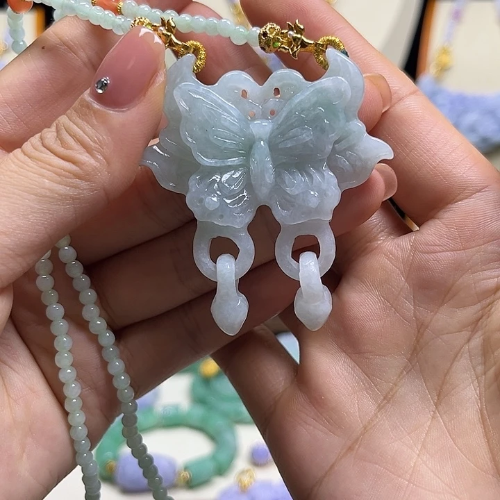 翡翠未镶嵌颈饰天然翡翠