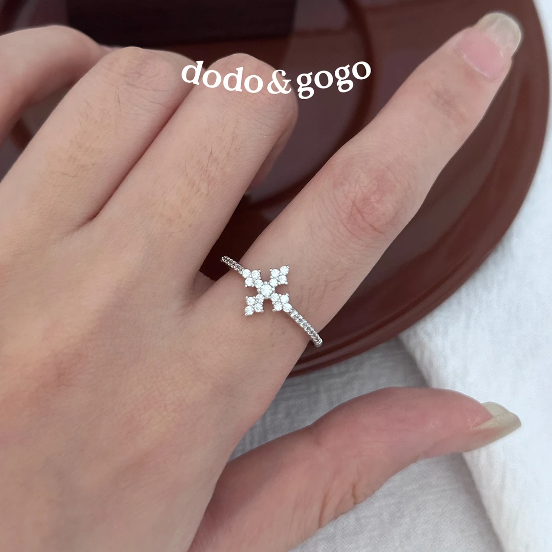 DODOGOGO 合金合成锆石戒指 十字戒指气质时尚百搭精致简约开口戒