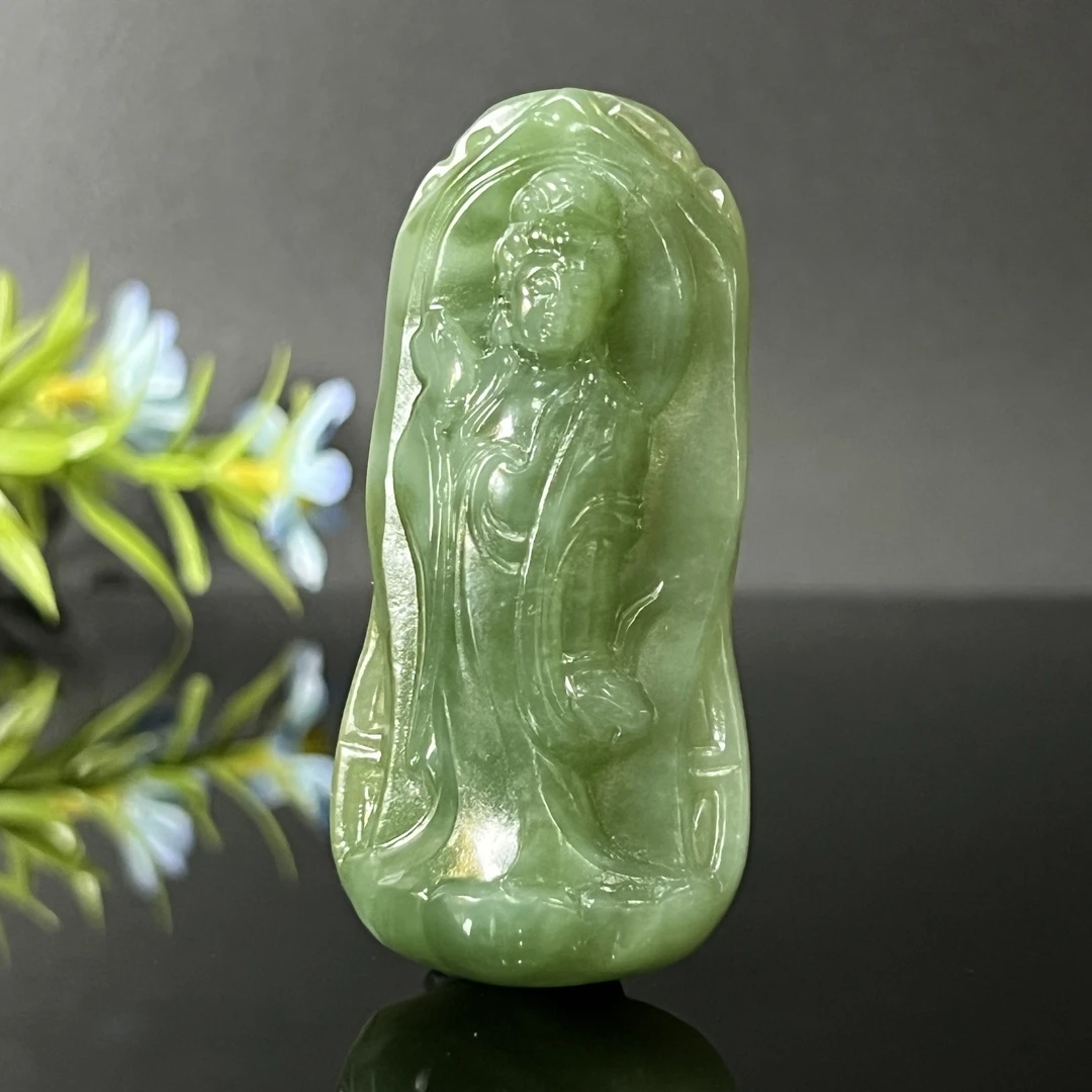 1218GC8850和田玉挂件