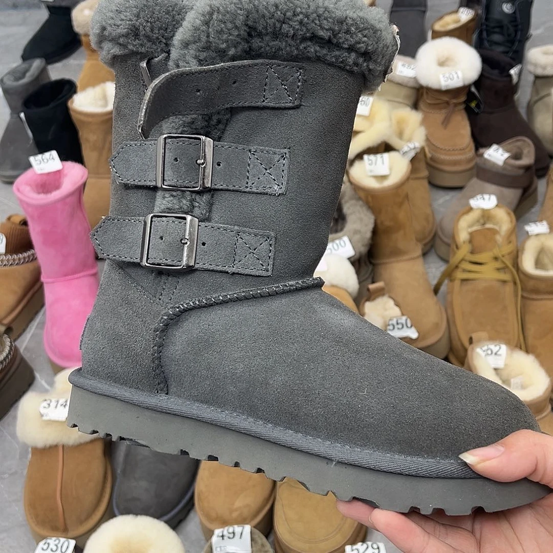 灰色三排扣薄底38