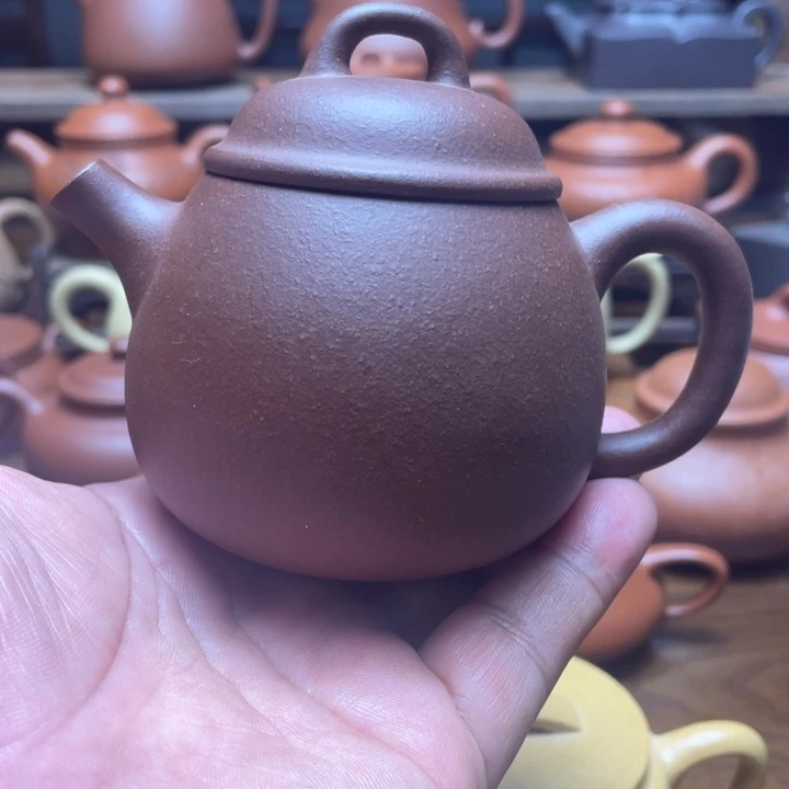 紫泥茶壶宜兴紫砂壶半手工制作，180cc