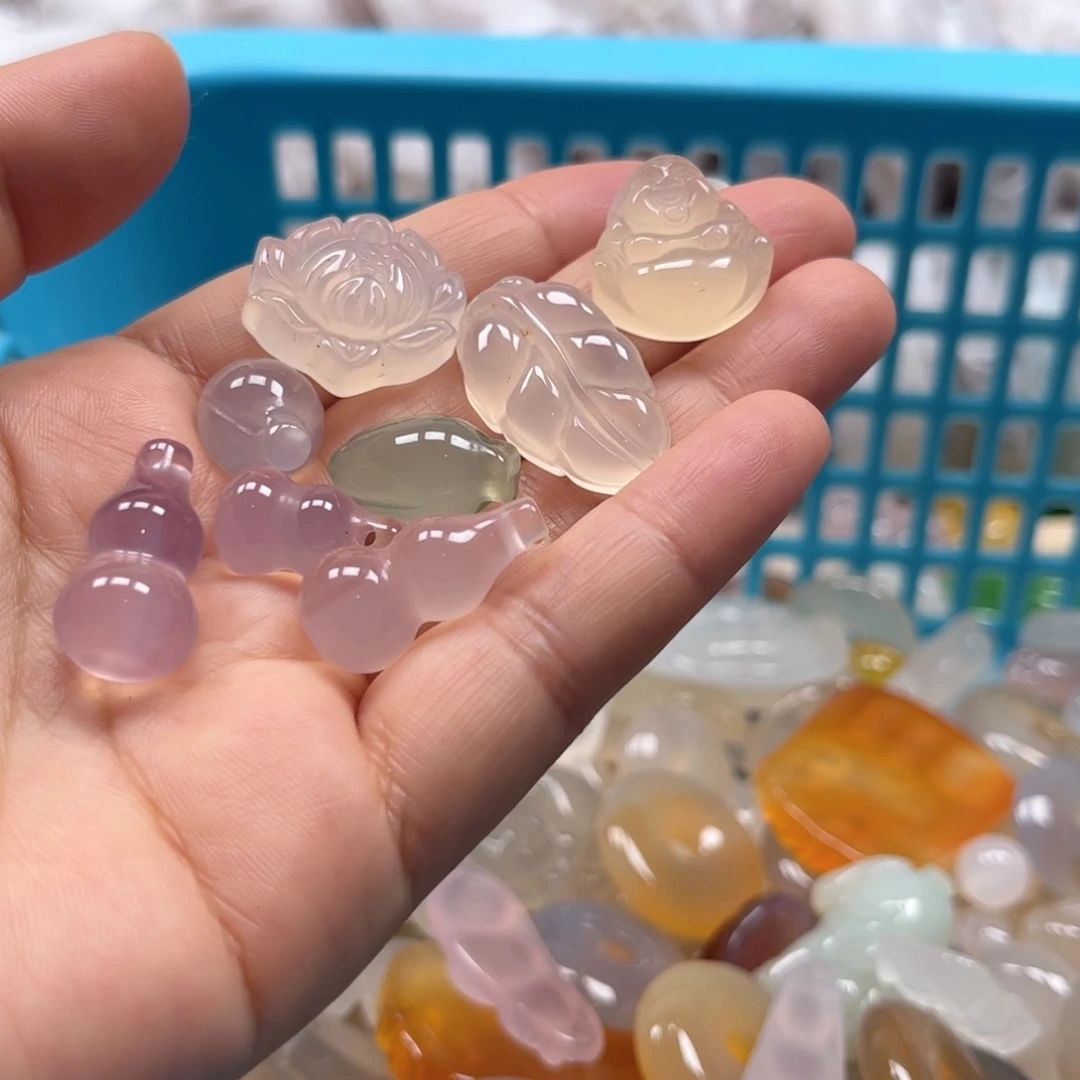 玛瑙/玉髓手镯未镶嵌傻*梗1