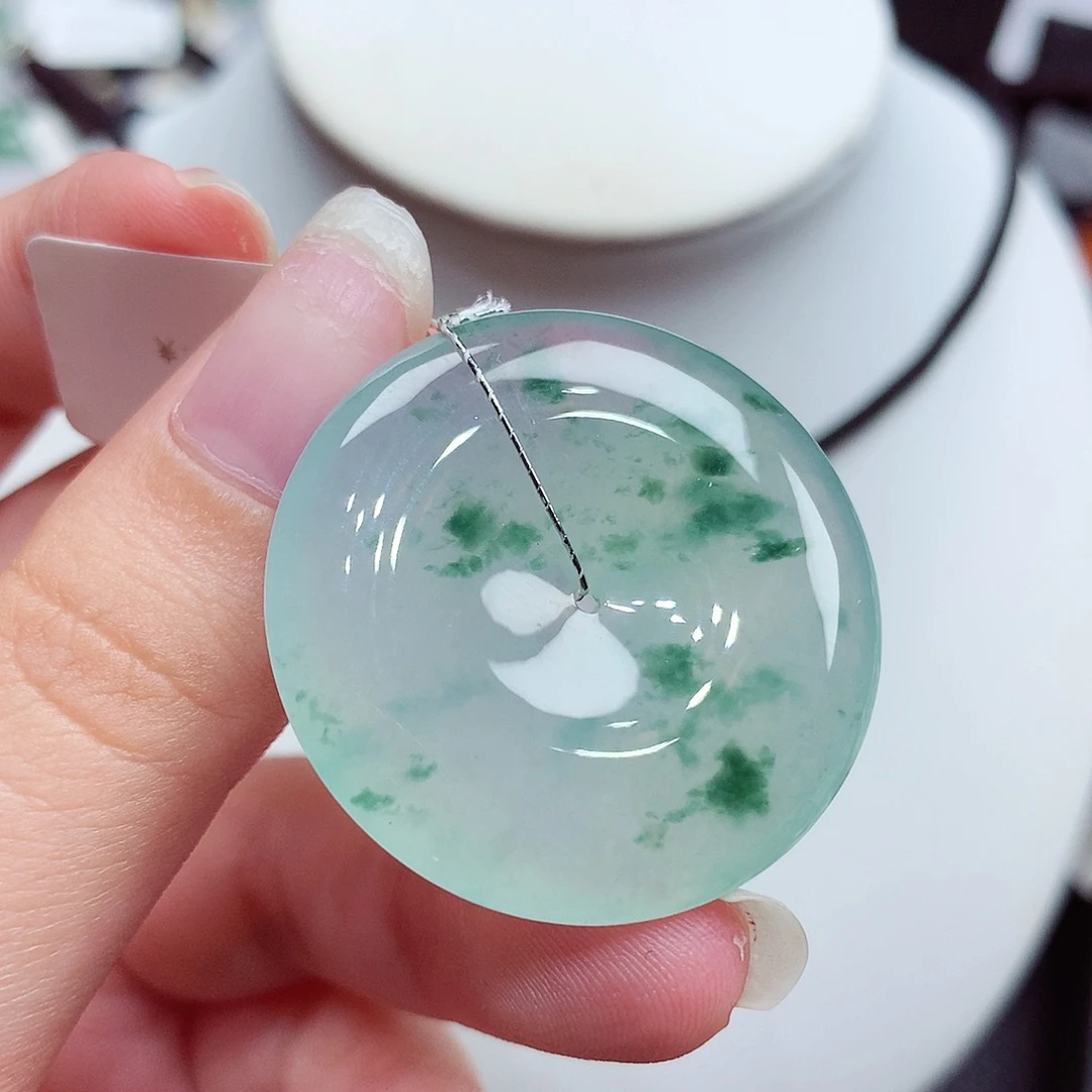 翡翠未镶嵌颈饰翡翠92，32.9/6.1