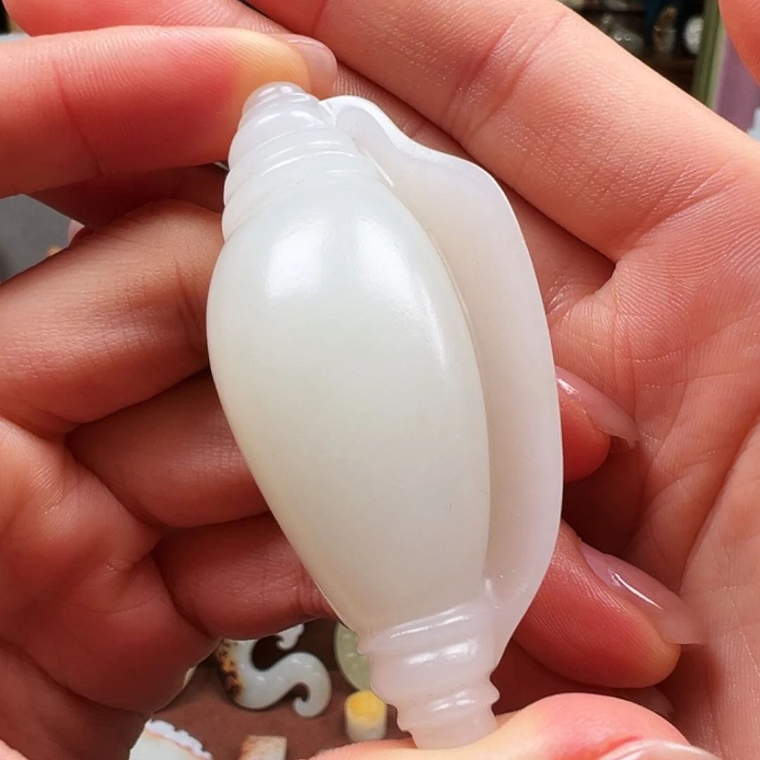 颈饰未镶嵌和田玉山