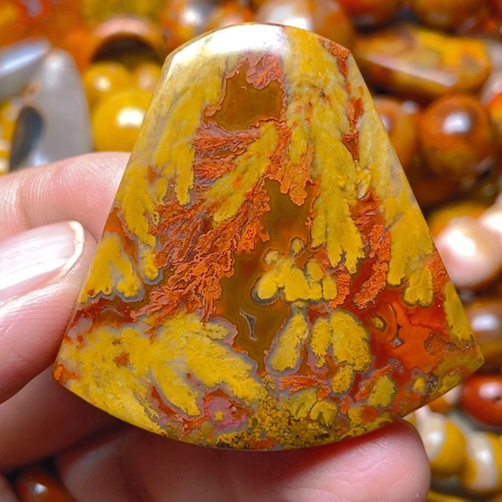 玛瑙/玉髓未镶嵌吊坠