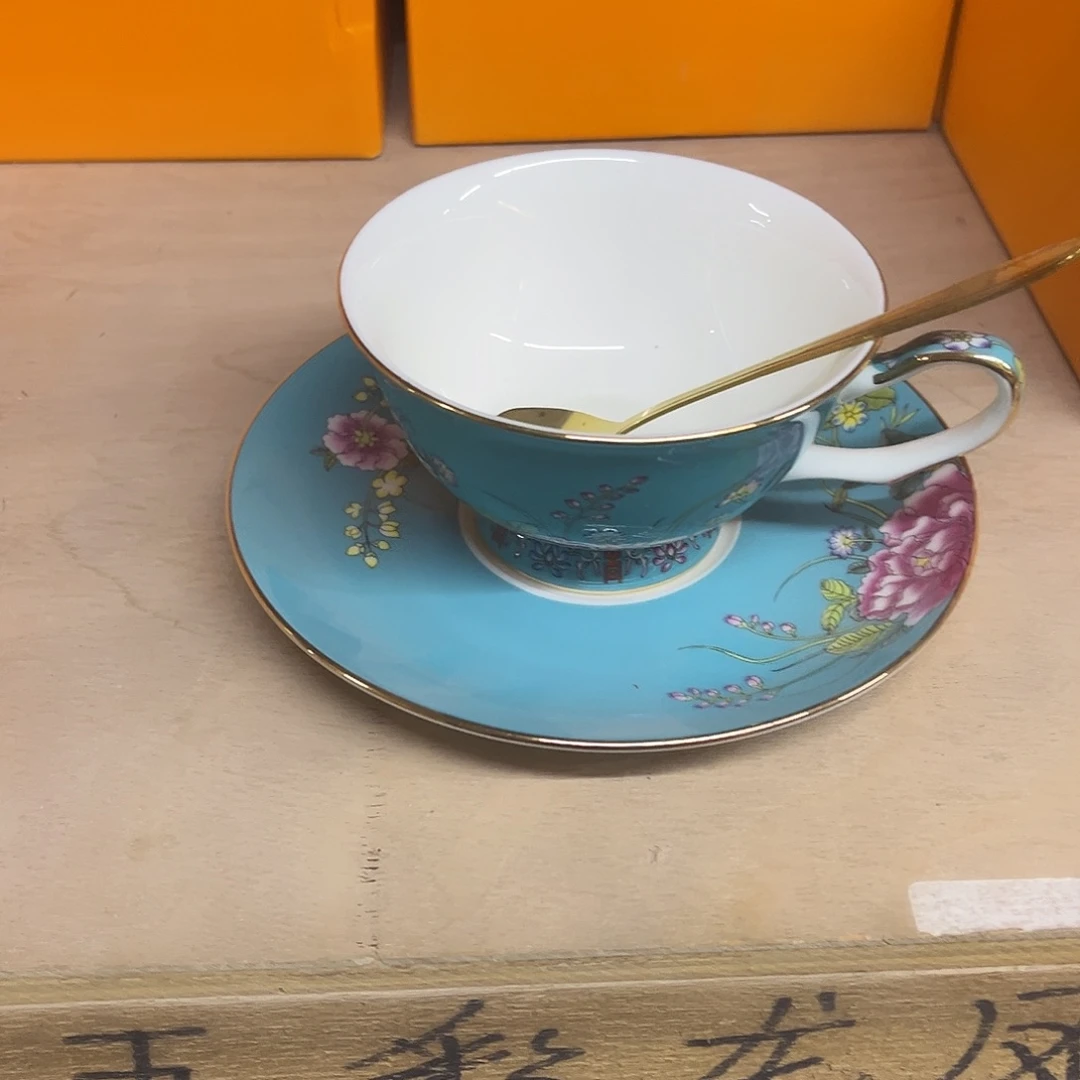 珐琅芥*4套……………………