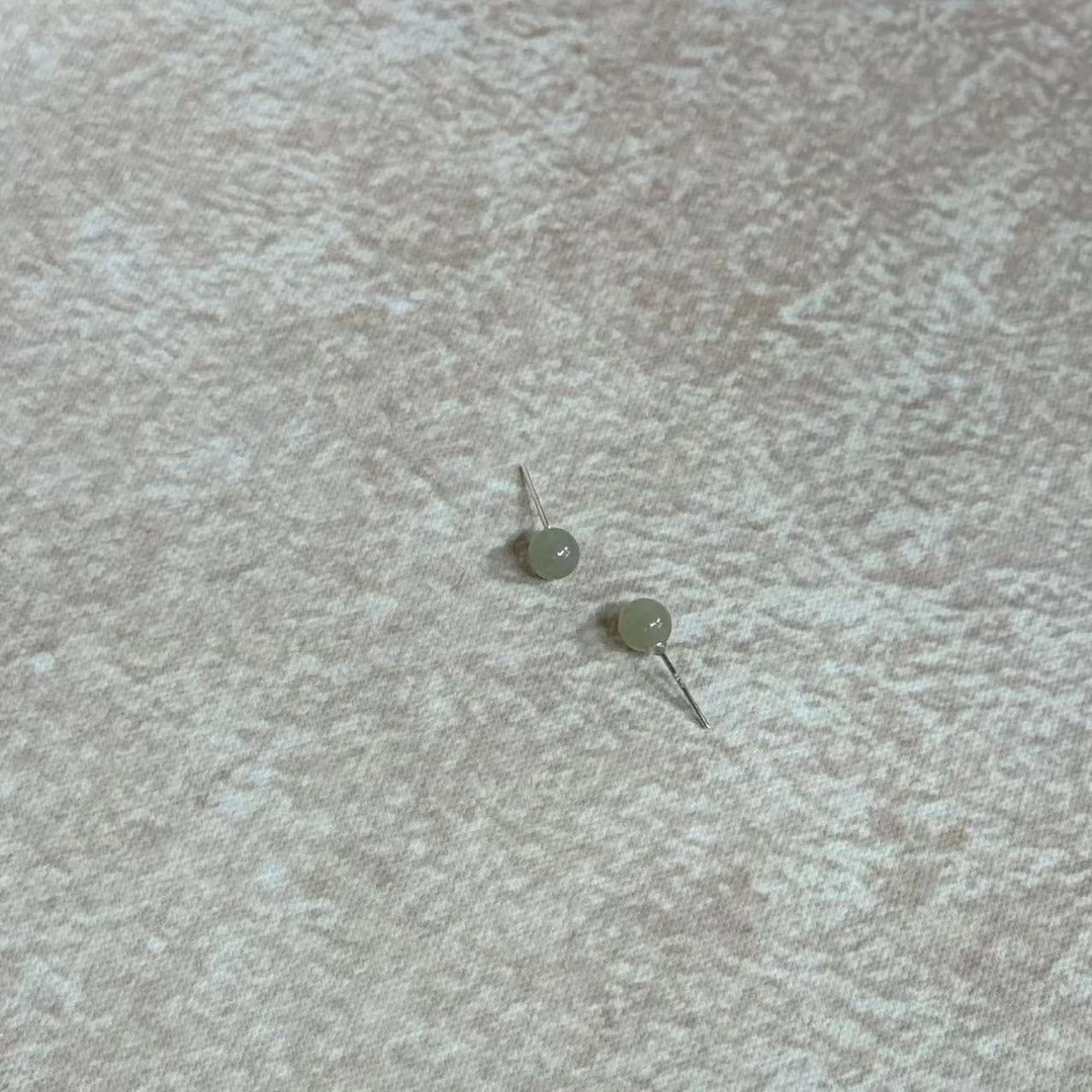 925银耳饰 H102 小巧精致设计款耳钉