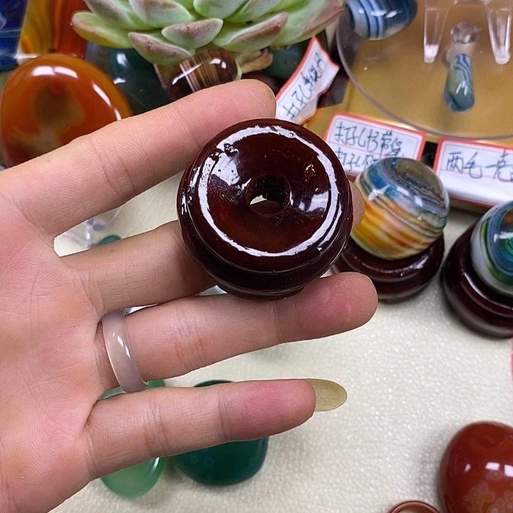 未镶嵌玛瑙/玉髓珠宝奇石