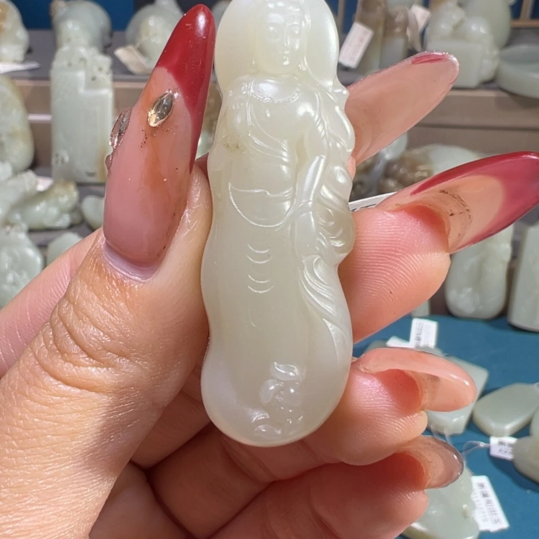 和田玉（糖玉）未镶嵌颈饰