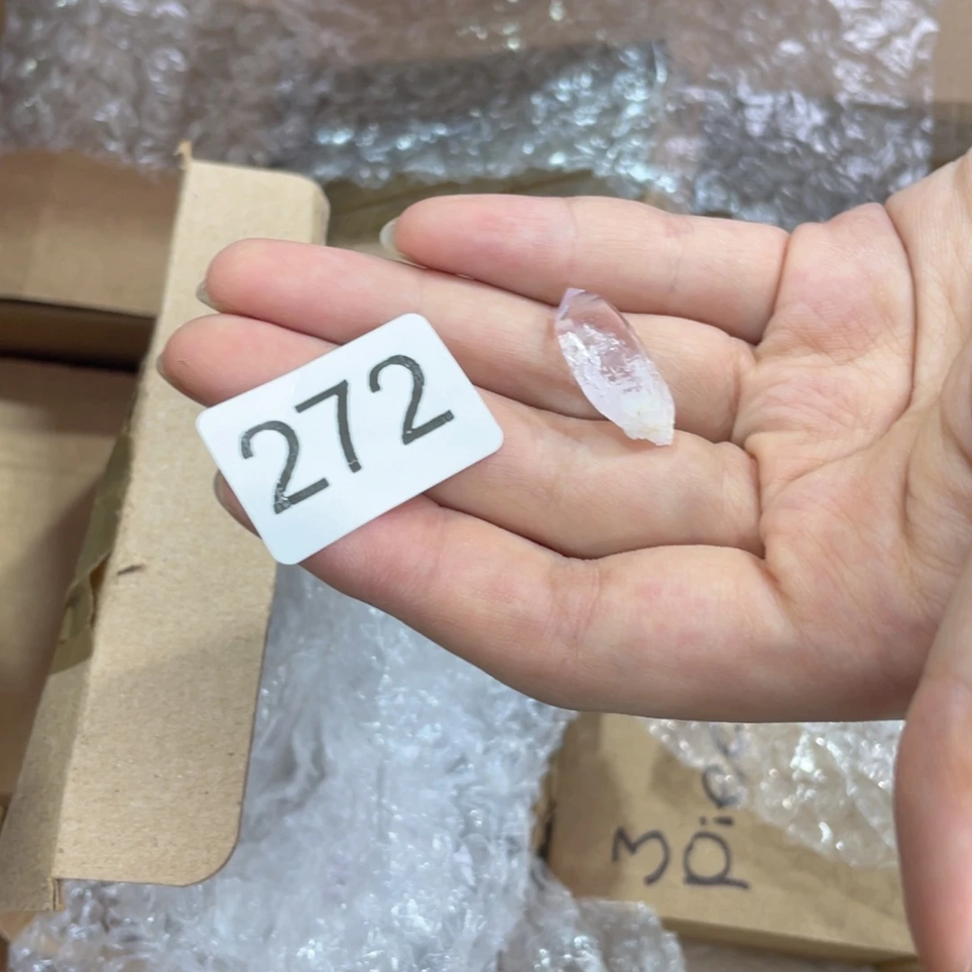 足铂镶嵌珠宝半成品水晶