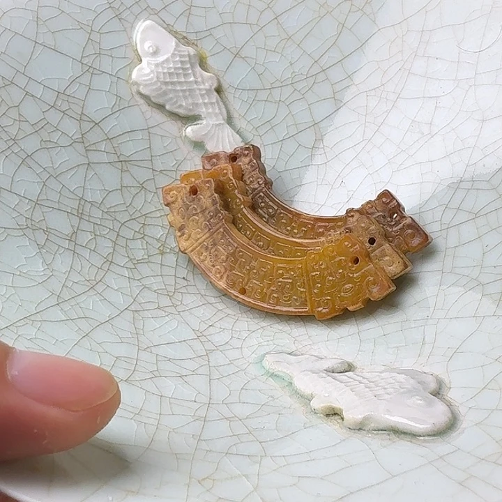 瓷片瑞*双鱼青瓷开片大碗