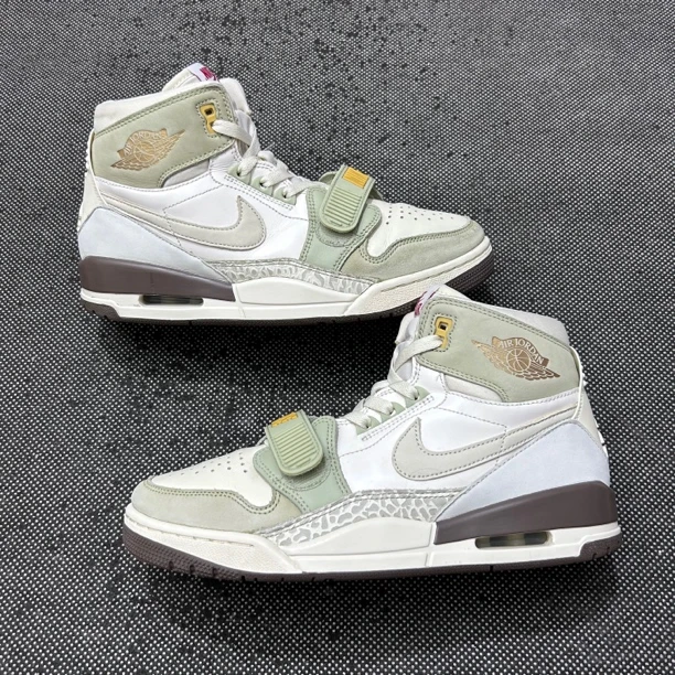 95新 AIR JORDAN 42码 aj312 白绿 兔年限定 无盒 复古休闲鞋