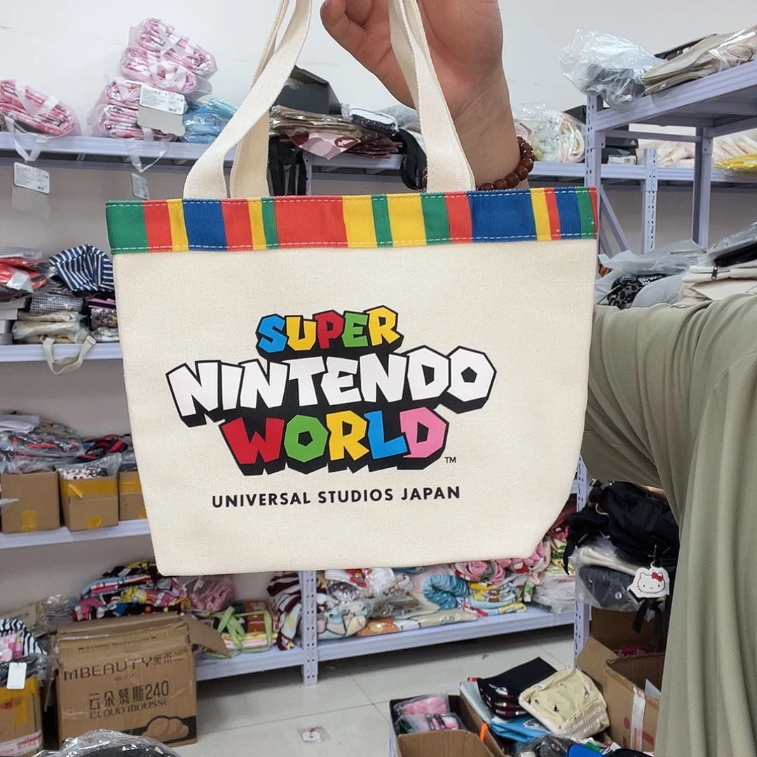 PU化妆包等各种产品的