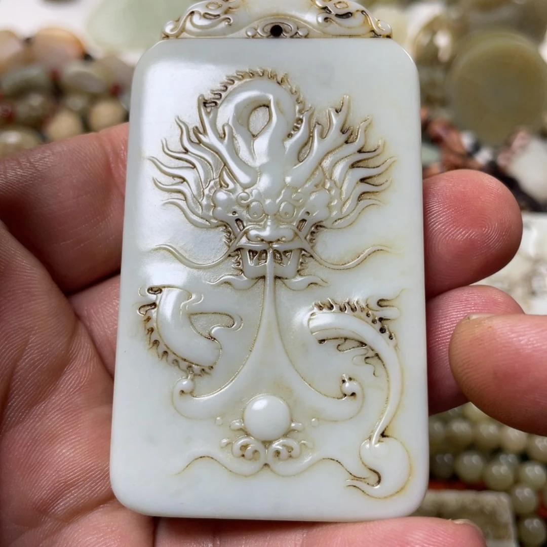 和田玉未镶嵌颈饰精****等