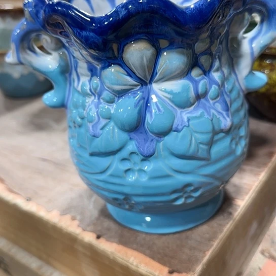 有孔！！有问题问客服，满9元包邮