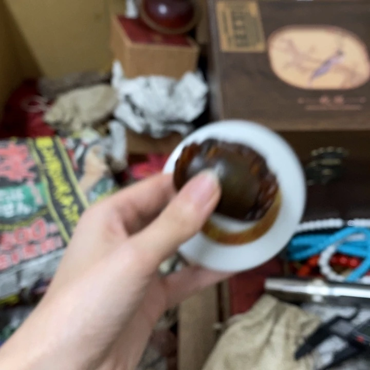 瓷片哈中古工艺品一件