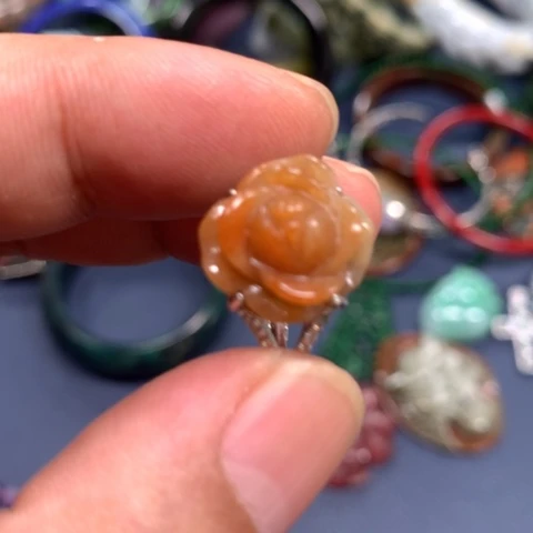 【闪购商品】颈饰未镶嵌翡翠