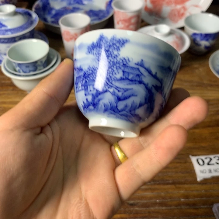 景德镇陶瓷青花主人杯