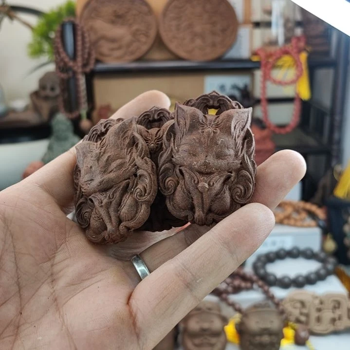 泥塑龙涎玫瑰香方九尾狐香牌瑕疵款福利价